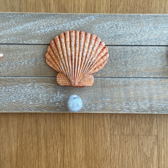 Sanibel Home NWOT Coastal/Beach Decor w Hooks. - Picture 4 of 9